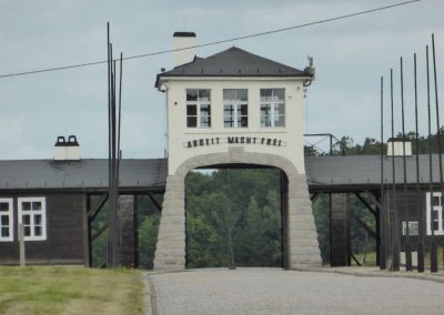 Kreisau Zynische Begrüßung im Konzentrationslager Groß-Rosen